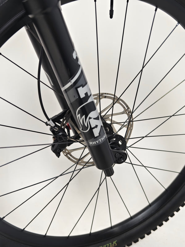 Image featuring the saddle of Specialized Stumpjumper EVO Comp Alloy 29 Medium S3.