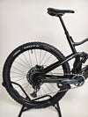 Rear view of the 2023 Lapierre Zesty AM CF 8.9 Large with high-end components, available for £2,850.