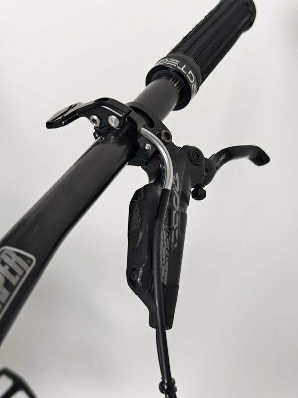 Evil Offering V1 Carbon / MEDIUM / Very Good Condition (Read Description)