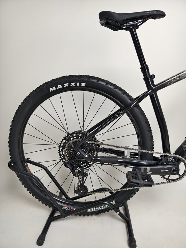 Whyte 629 V6 2025 / MEDIUM / RRP: £1,499.00 / LIKE NEW!