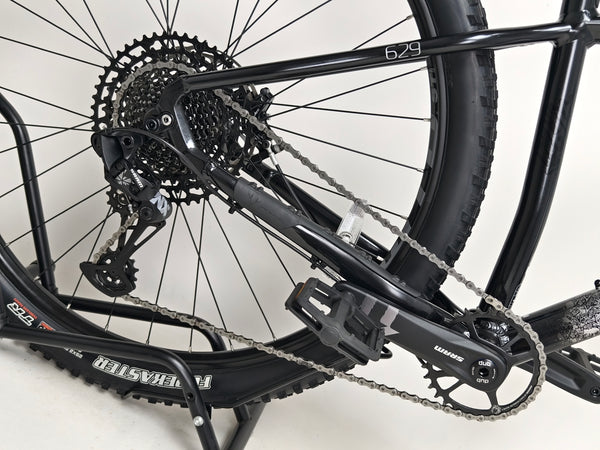 Whyte 629 V6 2025 / MEDIUM / RRP: £1,499.00 / LIKE NEW!