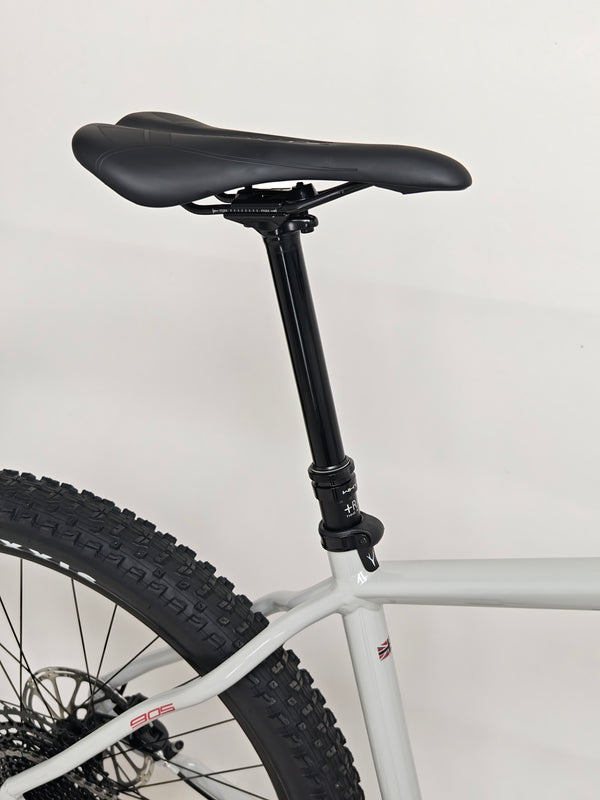 Whyte 905 V4 2023 / EXTRA LARGE / RRP: £2,099.00 / Excellent Condition