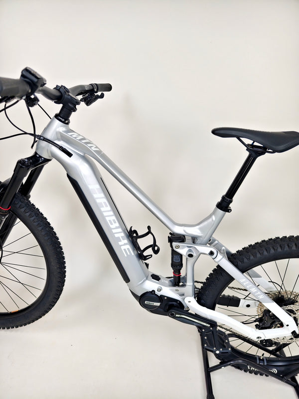 Haibike AllMtn 3 2023 / LARGE / FS e-Bike / Excellent Condition / Only 121 Miles!