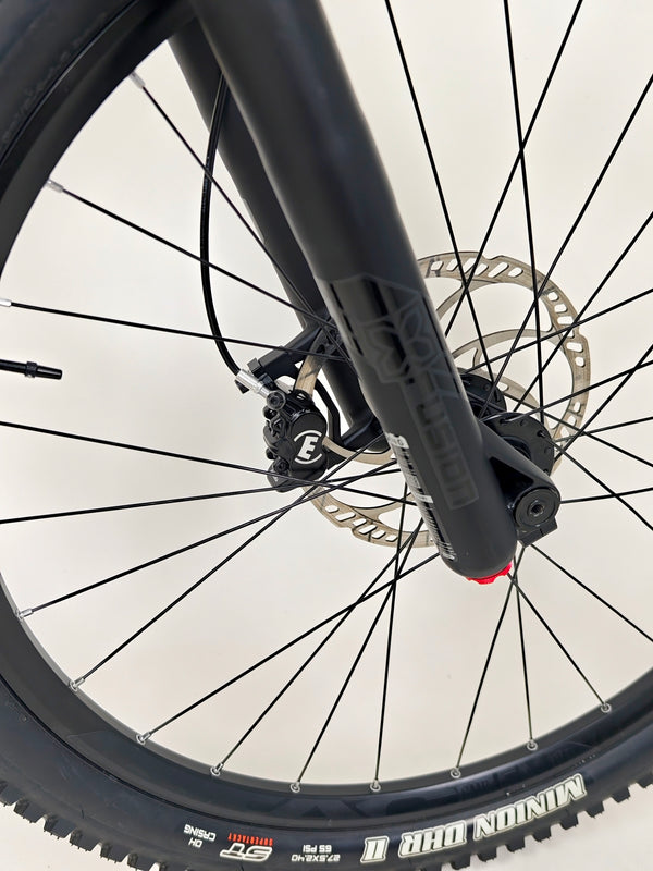 Cube Two15 Pro 27.5 2024 / MEDIUM / Downhill / Excellent Condition
