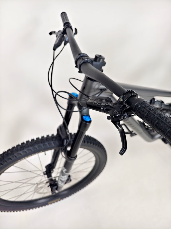 Specialized Stumpjumper EVO Comp Alloy 29 / MEDIUM (S3) / Full Suspension / Very Good Condition