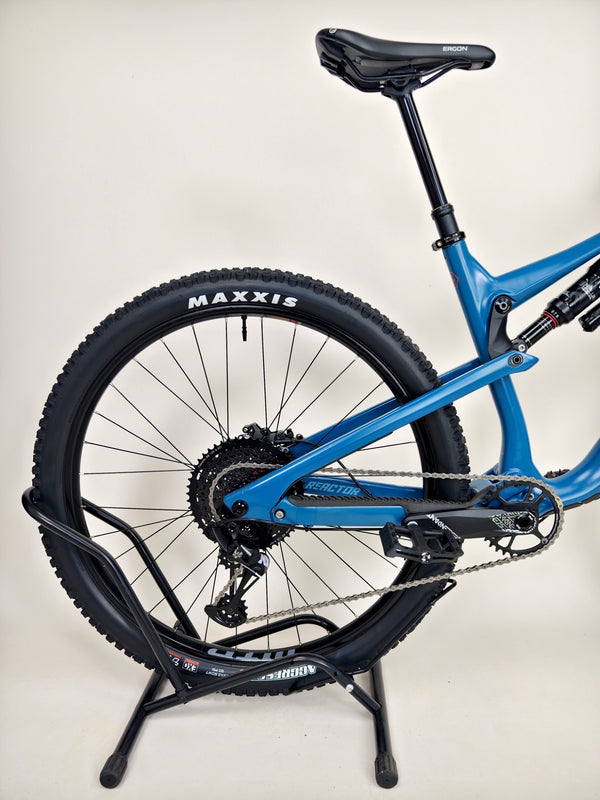 Nukeproof Reactor 290C (Custom Build) / LARGE / Carbon / Very Good Condition