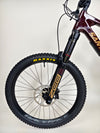 Santa Cruz Nomad 5 C R 27.5 2022 / LARGE / Carbon / Excellent Condition
