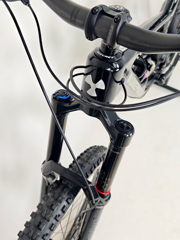 Nukeproof Giga 297 Limited-Edition "Sprung" Carbon 2023 / MEDIUM / Custom Built / Excellent Condition