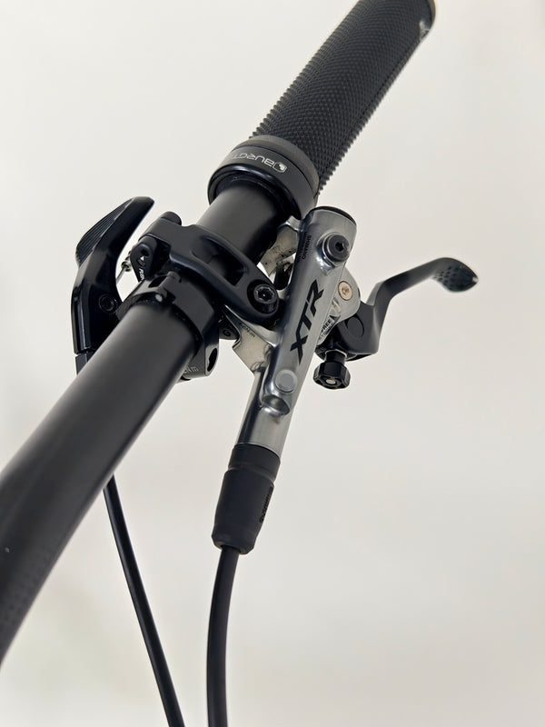 Nukeproof Giga 297 Limited-Edition "Sprung" Carbon 2023 / MEDIUM / Custom Built / Excellent Condition