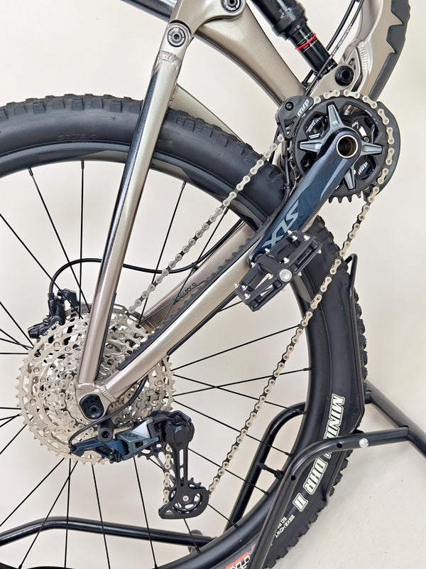 Giant Reign 29 2022 / LARGE / RRP: £2,999.00 / Excellent Condition!