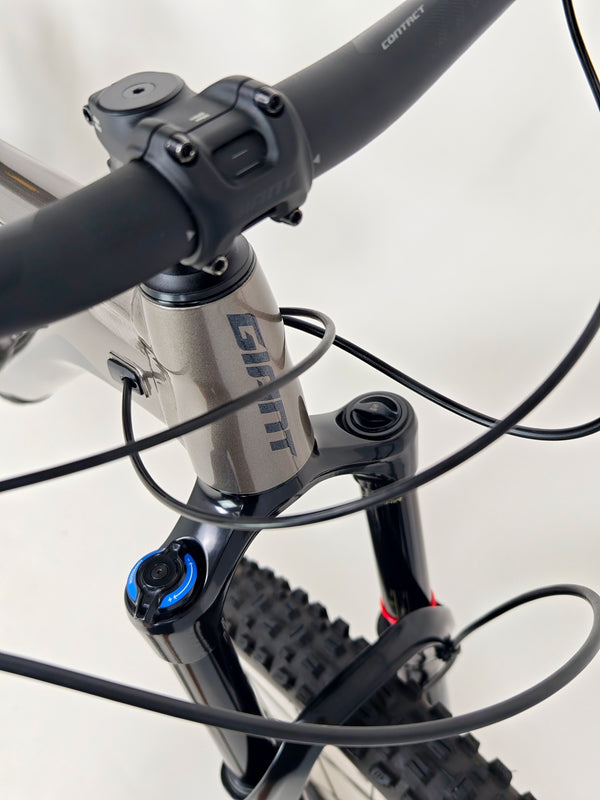 Giant Reign 29 2022 / LARGE / RRP: £2,999.00 / Excellent Condition!