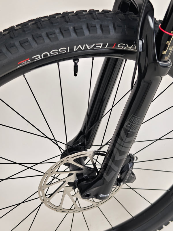 Trek Slash 8 Gen 5 2022 / MEDIUM / RRP: £3,700.00 / Excellent Condition!