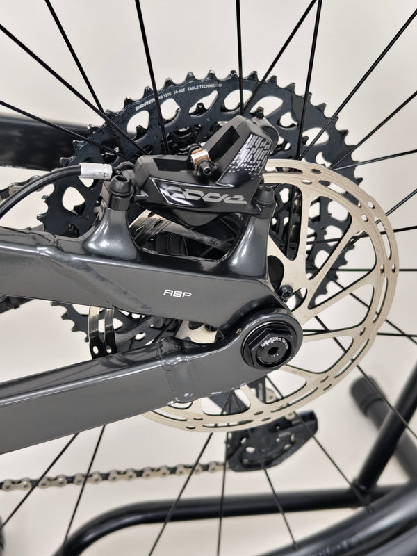 Trek Slash 8 Gen 5 2022 / MEDIUM / RRP: £3,700.00 / Excellent Condition!