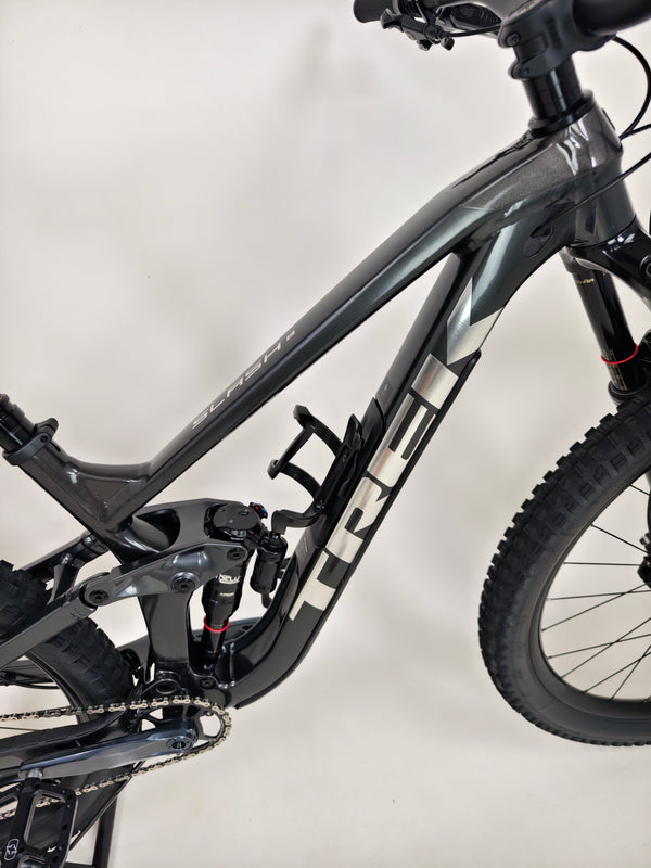 Trek Slash 8 Gen 5 2022 / MEDIUM / RRP: £3,700.00 / Excellent Condition!
