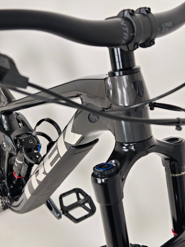 Trek Slash 8 Gen 5 2022 / MEDIUM / RRP: £3,700.00 / Excellent Condition!
