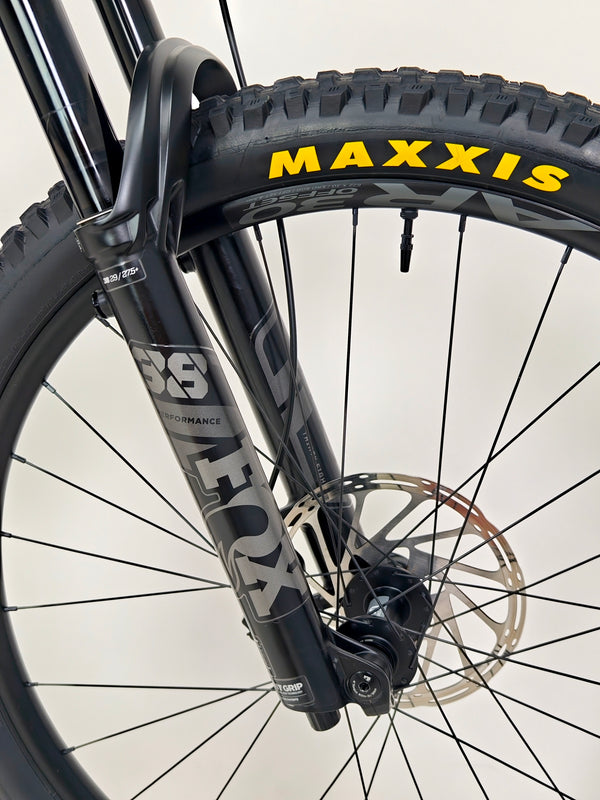 Santa Cruz Megatower 2 GX C 2023 / LARGE / RRP: £7,899.00 / Excellent Condition!