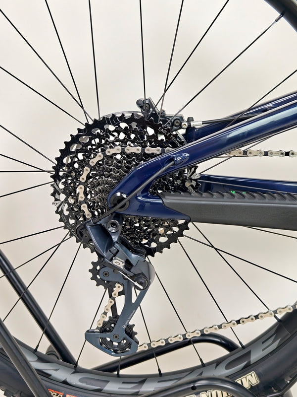 Santa Cruz Megatower 2 GX C 2023 / LARGE / RRP: £7,899.00 / Excellent Condition!
