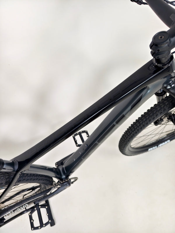 Trek Procaliber 9.5 Carbon Hardtail Bike / MEDIUM / RRP: £1,600.00 / Very Good Condition