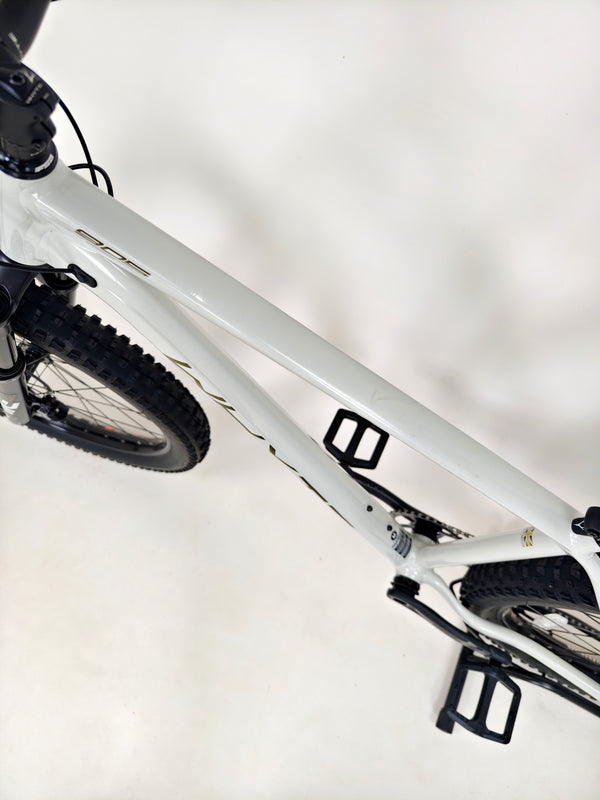 Whyte 905 V4 2022 Mountain Bike / MEDIUM / RRP: £2,099.00 / Very Good Condition!