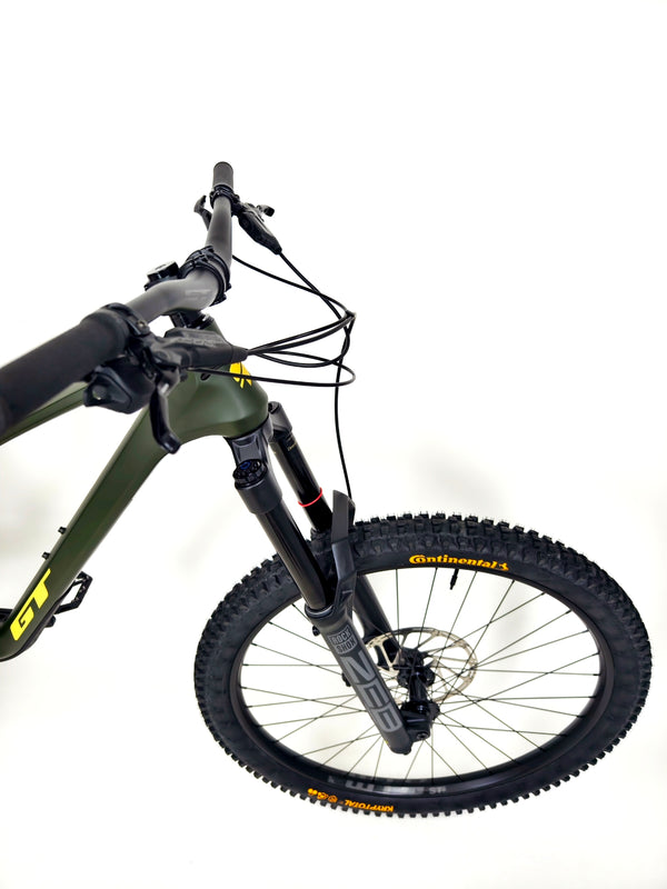 GT Force Carbon Pro Enduro 2023 / LARGE / RRP: £4,700.00 / Excellent Condition!