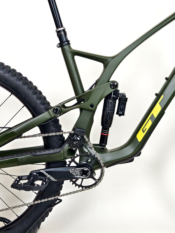 GT Force Carbon Pro Enduro 2023 / LARGE / RRP: £4,700.00 / Excellent Condition!