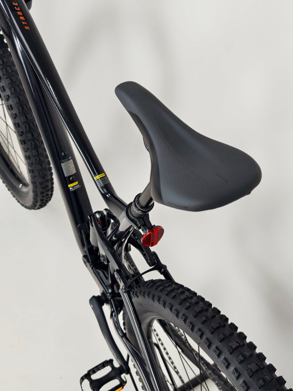 Giant Stance 29 1 2024/ MEDIUM / RRP: £2,399.00 / Very Good Condition