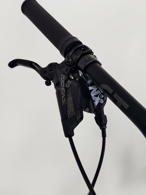 GT Sensor Carbon Pro 2024 / LARGE / RRP £4,200.00 / Very Good Condition!