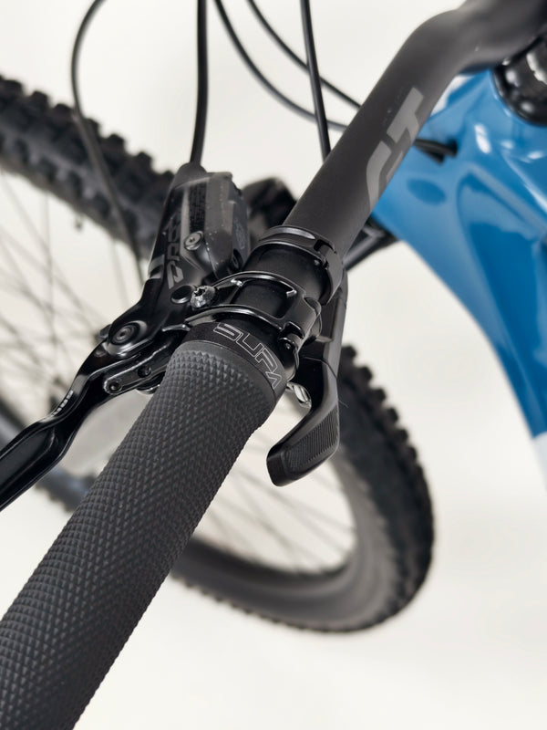GT Sensor Carbon Pro 2024 / LARGE / RRP £4,200.00 / Very Good Condition!