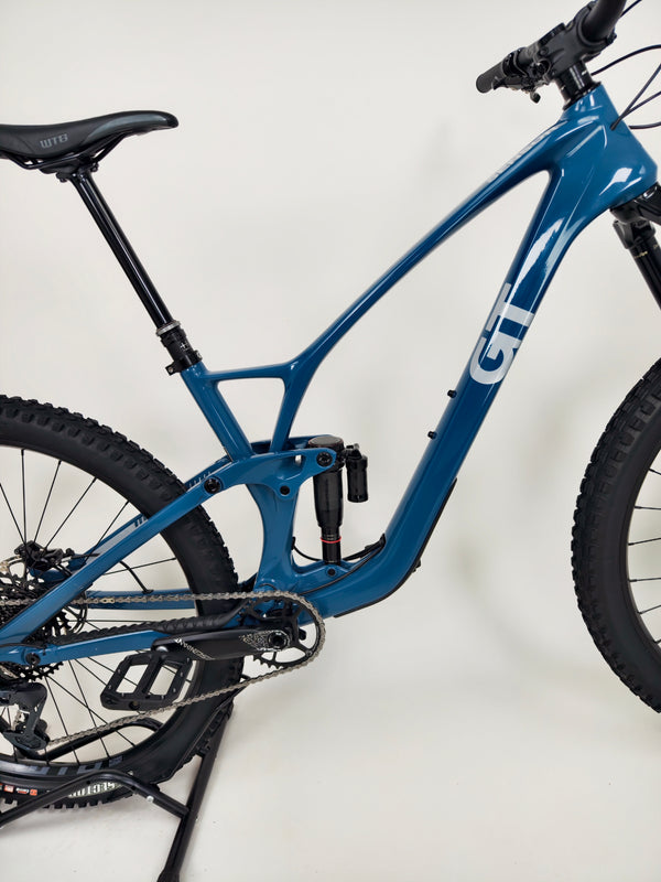 GT Sensor Carbon Pro 2024 / LARGE / RRP £4,200.00 / Very Good Condition!