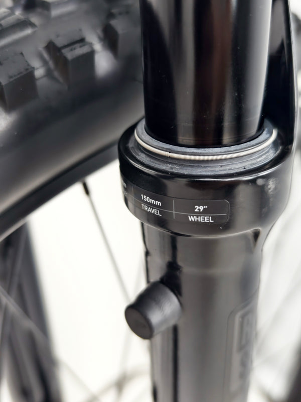 GT Sensor Carbon Pro 2024 / LARGE / RRP £4,200.00 / Very Good Condition!