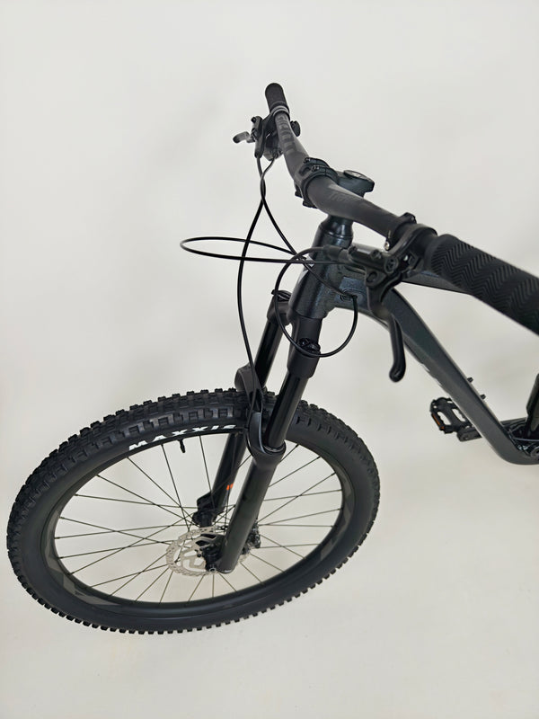 Giant Stance 29 2 2024 / LARGE / Dropper / Tubeless / RRP: £1,999.00 / Like NEW!