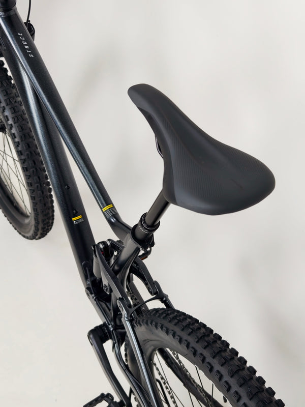 Giant Stance 29 2 2024 / LARGE / Dropper / Tubeless / RRP: £1,999.00 / Like NEW!