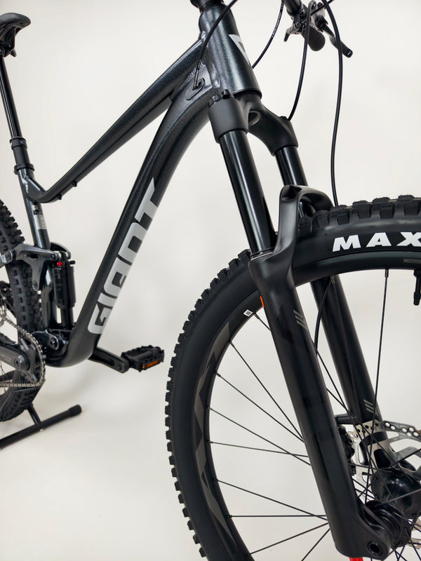 Giant Stance 29 2 2024 / LARGE / Dropper / Tubeless / RRP: £1,999.00 / Like NEW!