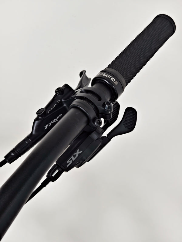 Whyte T-160 S V2 Customized / LARGE / RRP: £3,399.00 / Very Good Condition