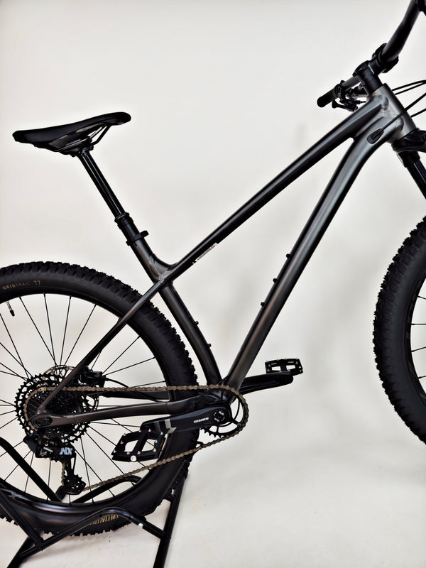 Specialized Fuse Comp 29 2023 / LARGE / Excellent Condition / RRP: £2,000.00