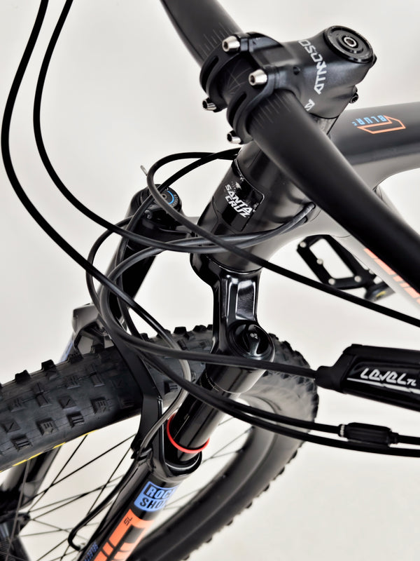 Santa Cruz Blur 4 C S 2022 / MEDIUM / RRP: £5,499.00 / Very Good Condition