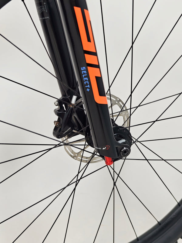 Santa Cruz Blur 4 C S 2022 / MEDIUM / RRP: £5,499.00 / Very Good Condition