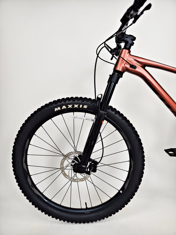 Giant Fathom 2 29 2023 / LARGE / RRP: £1,399.00 / Very Good Condition