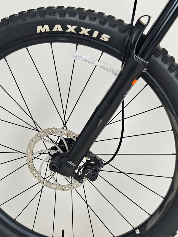 Giant Fathom 2 29 2023 / LARGE / RRP: £1,399.00 / Very Good Condition