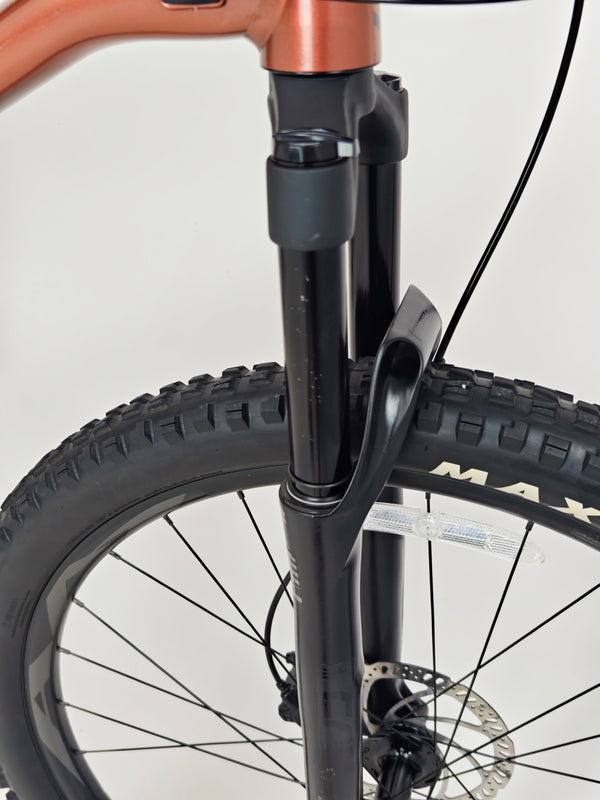 Giant Fathom 2 29 2023 / LARGE / RRP: £1,399.00 / Very Good Condition