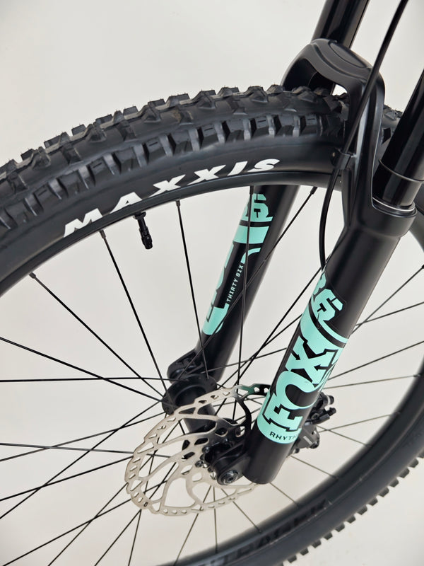 Trek Slash 9.7 SLX + XT 29 2022 / MEDIUM / RRP: £4,700.00 / Excellent Condition!