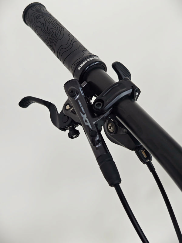 Trek Slash 9.7 SLX + XT 29 2022 / MEDIUM / RRP: £4,700.00 / Excellent Condition!
