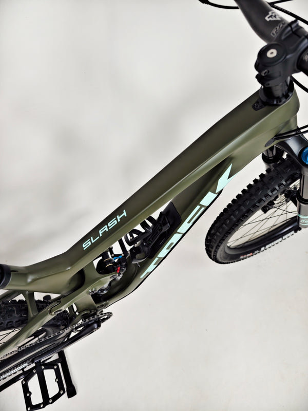 Trek Slash 9.7 SLX + XT 29 2022 / MEDIUM / RRP: £4,700.00 / Excellent Condition!