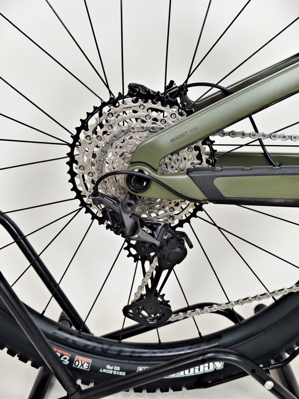 Trek Slash 9.7 SLX + XT 29 2022 / MEDIUM / RRP: £4,700.00 / Excellent Condition!