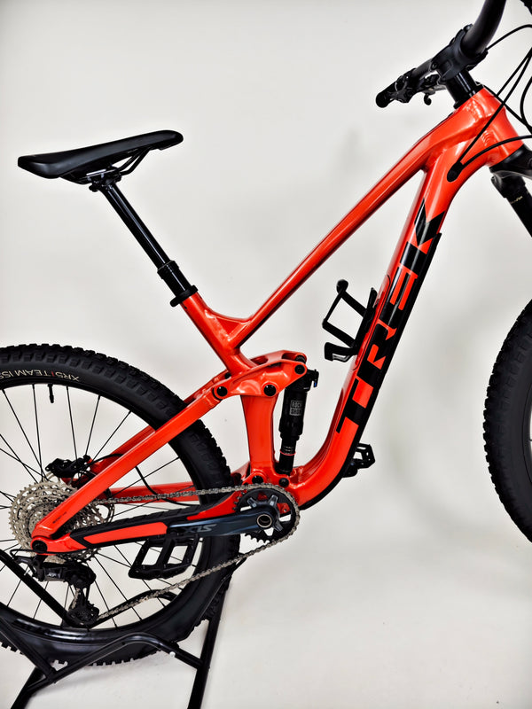 Trek Slash 7 2023 / MEDIUM / RRP: £3,200.00 / Very Good Condition
