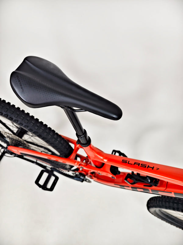 Trek Slash 7 2023 / MEDIUM / RRP: £3,200.00 / Very Good Condition