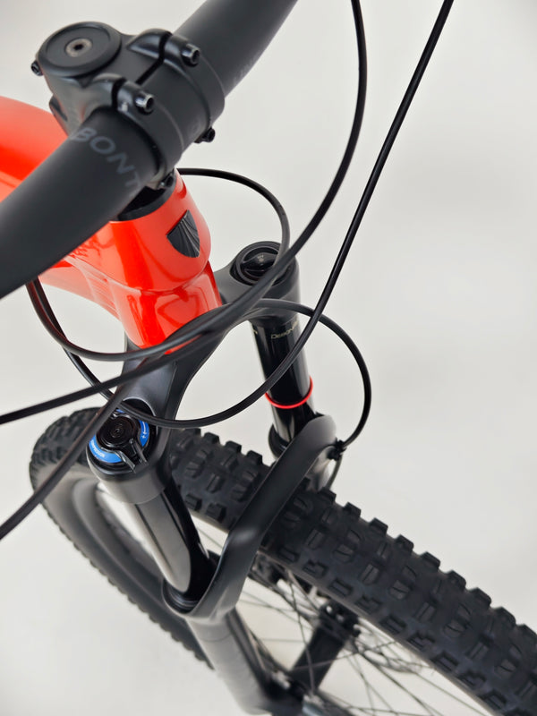 Trek Slash 7 2023 / MEDIUM / RRP: £3,200.00 / Very Good Condition
