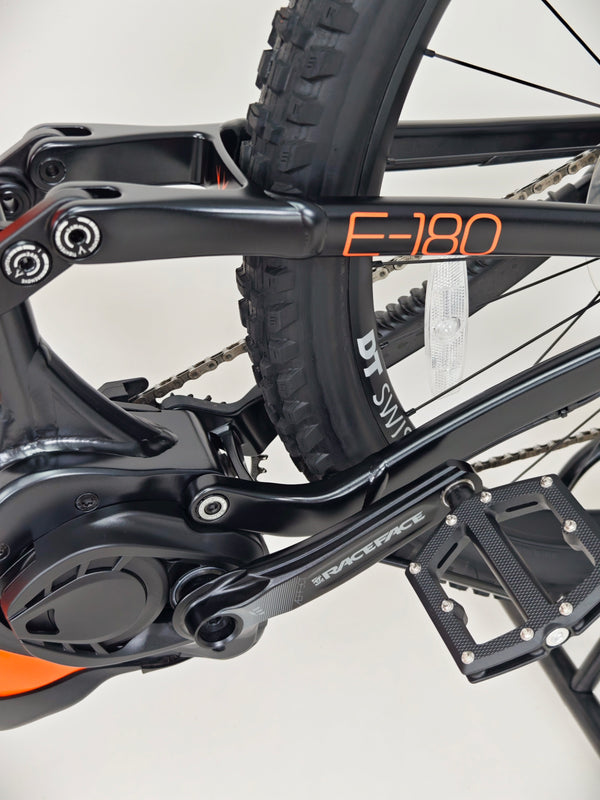 Whyte E-180 RSX Electric FS Bike 2025 / MEDIUM/ RRP: £5,499.00 / Like NEW! / Only 88 miles from new!
