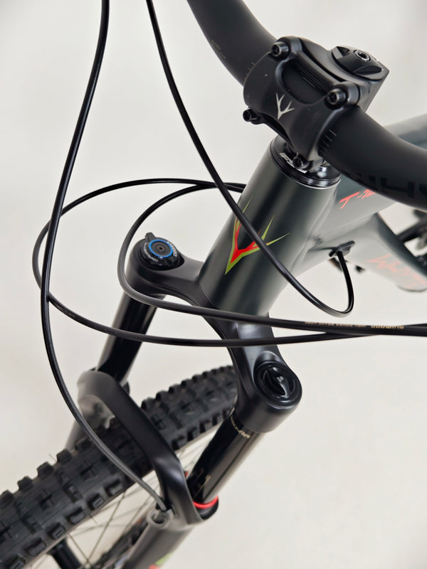Whyte T-160 S V1/ LARGE / Dropper / RRP: £2,800.00 when new / Very Good Condition