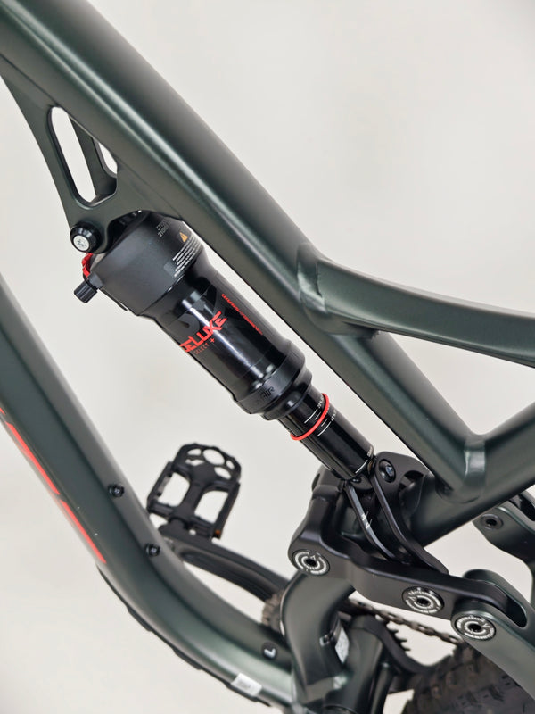 Whyte T-160 S V1/ LARGE / Dropper / RRP: £2,800.00 when new / Very Good Condition